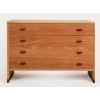 1950 Paire de commodes en teck et chêne J.Hans Wegner, Møbler | Biron 1950 Paire de commodes en teck et chêne J.Hans Wegner, Møbler
