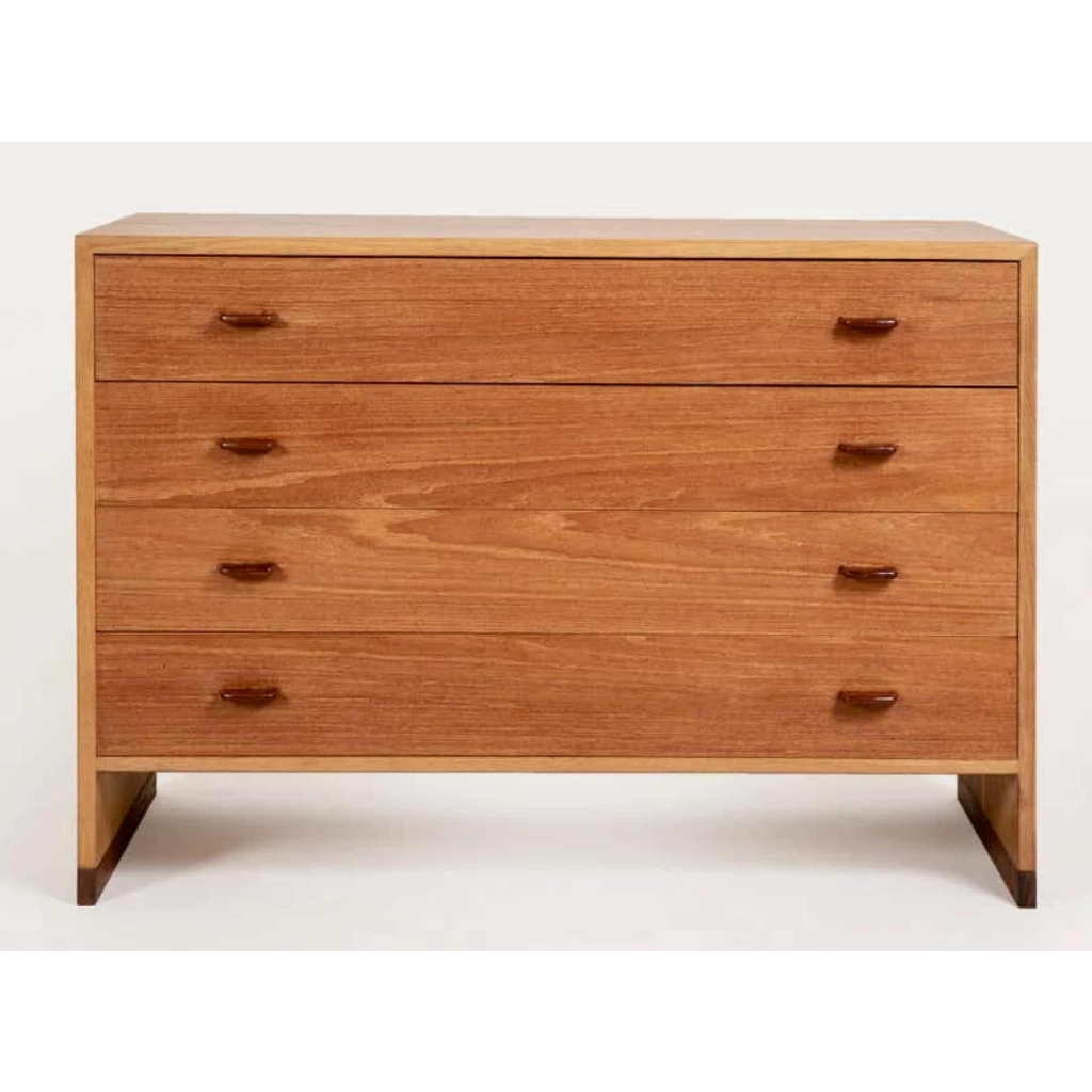 1950 Paire de commodes en teck et chêne J.Hans Wegner, Møbler | Biron 1950 Paire de commodes en teck et chêne J.Hans Wegner, Møbler