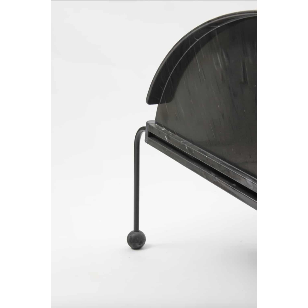 Paire de fauteuils » 4814″ d’Anna Castelli Ferrieri (1918- 2006) | Biron Paire de fauteuils " 4814" d’Anna Castelli Ferrieri (1918- 2006)