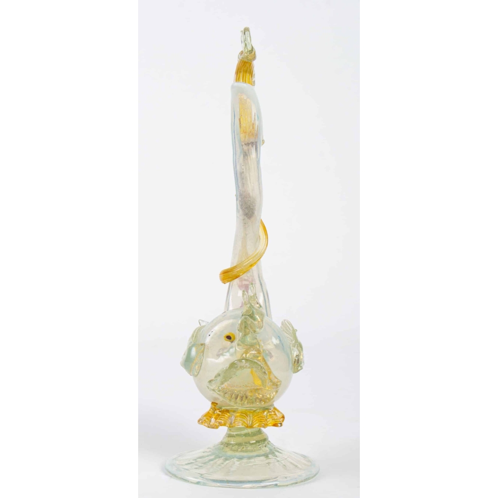 Un Dauphin opalescent verseuse Salviati 1880, Murano