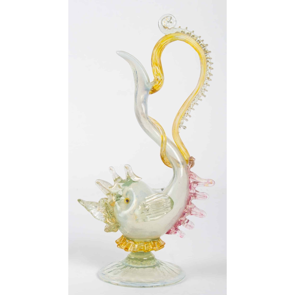 Un Dauphin opalescent verseuse Salviati 1880, Murano