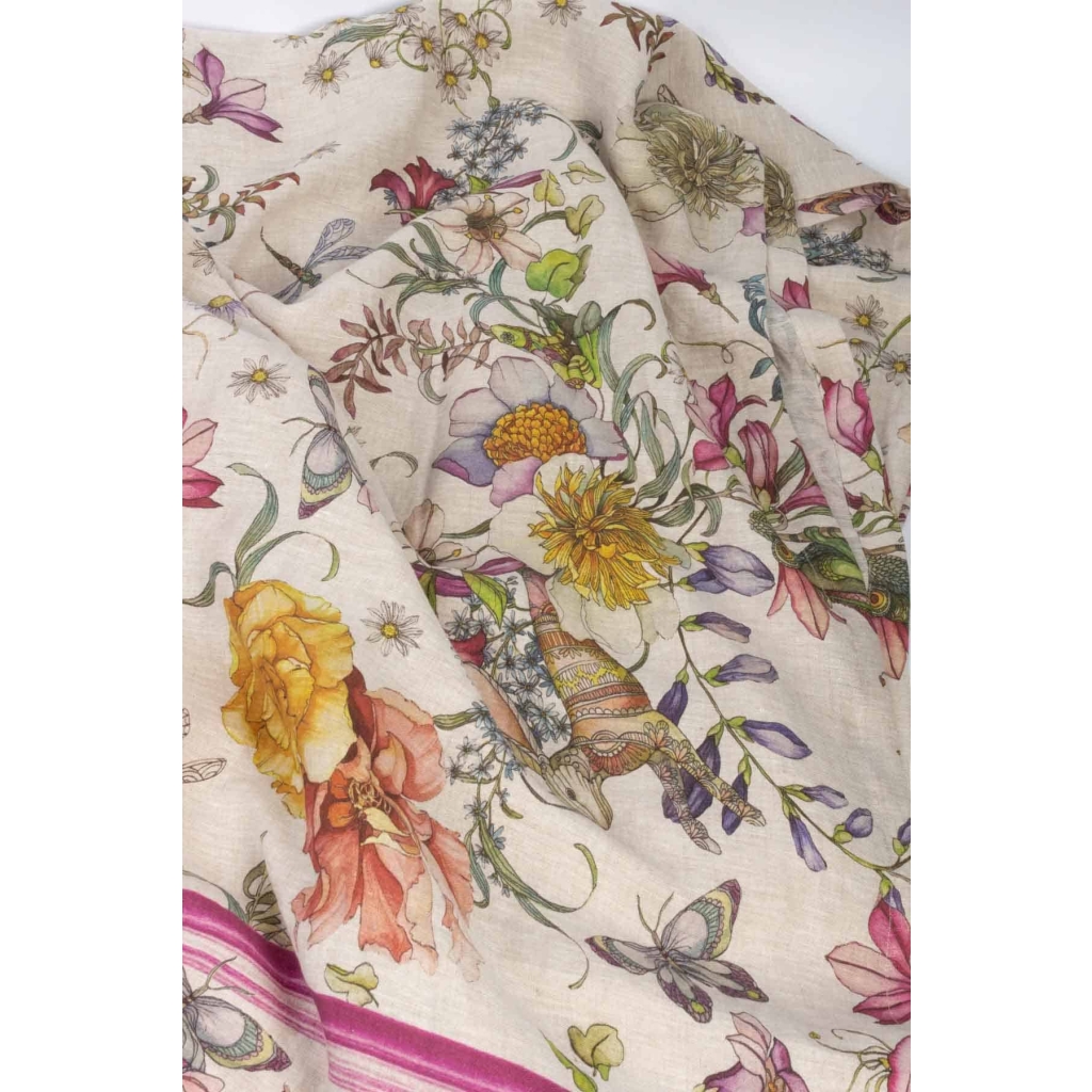 Tissu en lin « Fleurs et Animaux » | Biron Tissu en lin "Fleurs et Animaux"