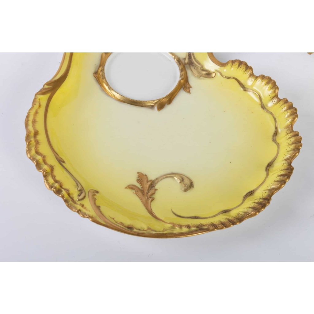 Tasse jaune et or rocaille Haviland 1890 | Biron Tasse jaune et or rocaille Haviland 1890