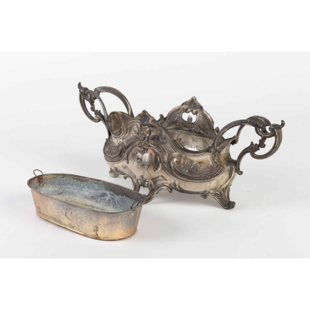 Jardinière en métal argenté de style Louis XV époque début 20e siècle