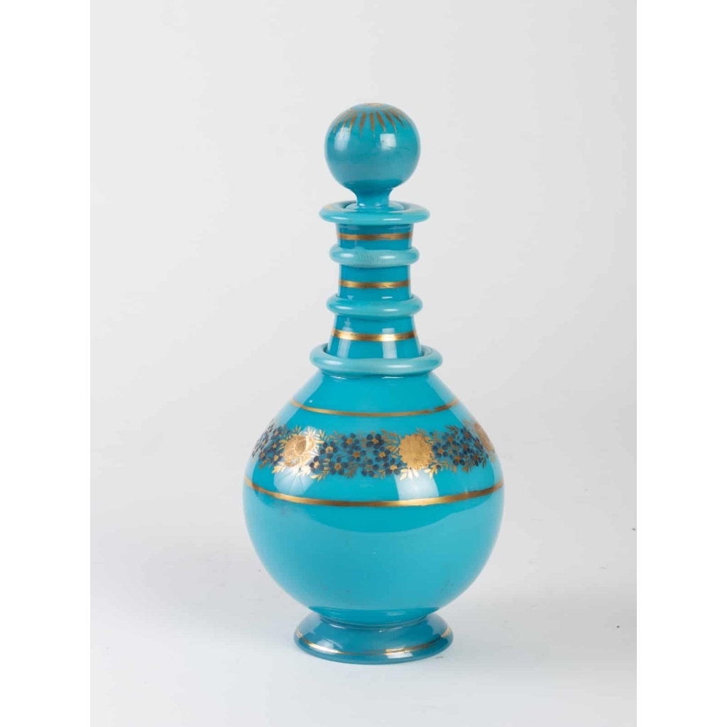 Carafe en opaline bleu turquoise, dorée et émaillée 19e siècle | Biron ||||||||