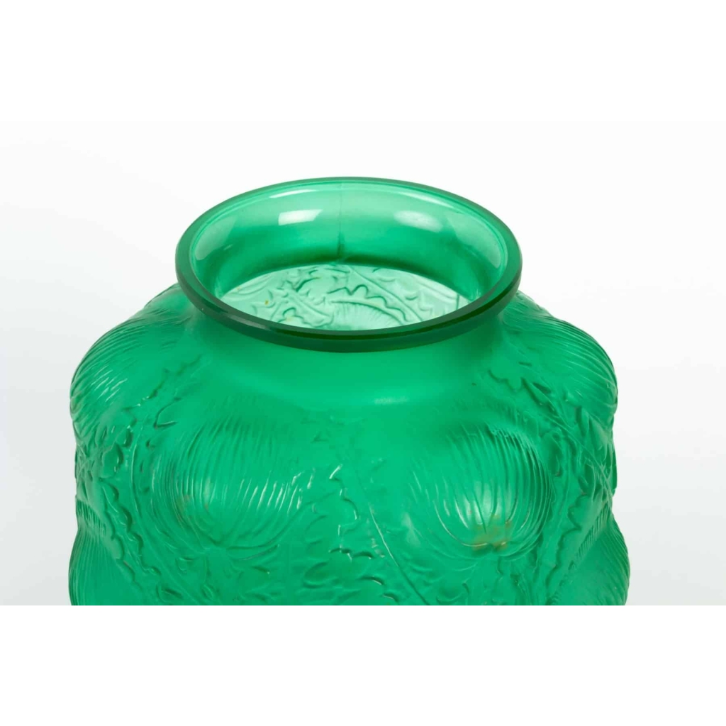 Vase « Domrémy » verre vert émeraude de René LALIQUE