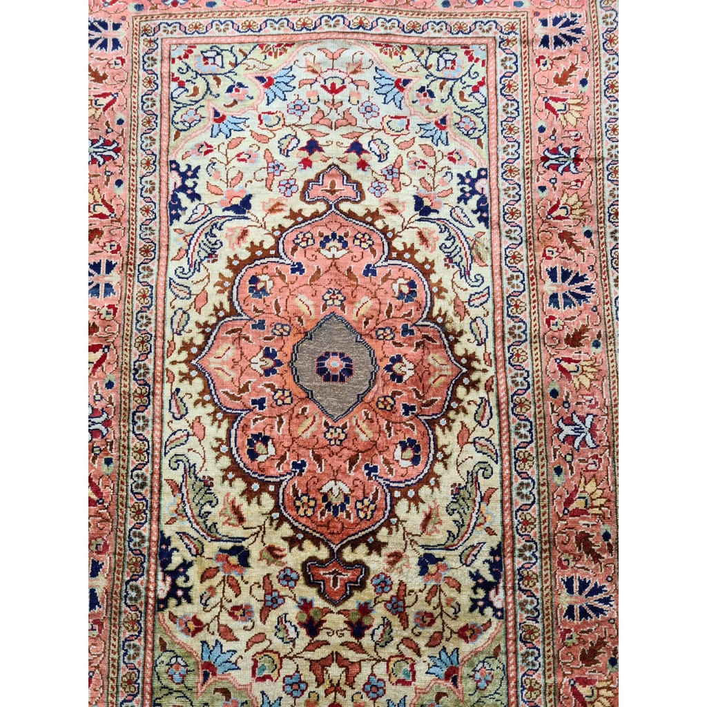 Tapis Soie Kayseri – Turquie Vers 1970 | Biron Tapis Soie Kayseri - Turquie Vers 1970