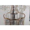 Une paire de candélabres en cristal à trois bras de lumière | Biron Une paire de candélabres en cristal à trois bras de lumière