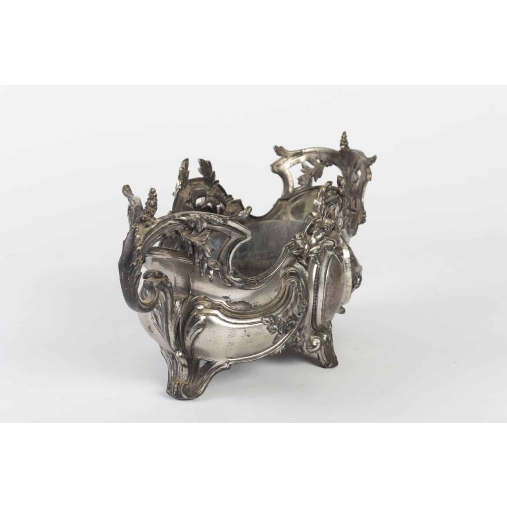 Jardinière en métal argenté de style Louis XV début 20e siècle