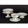 4 pièces de la Manufacture de Sèvres blanc et or signées et datées (décors 1901) | Biron ||||||||||||||||||||