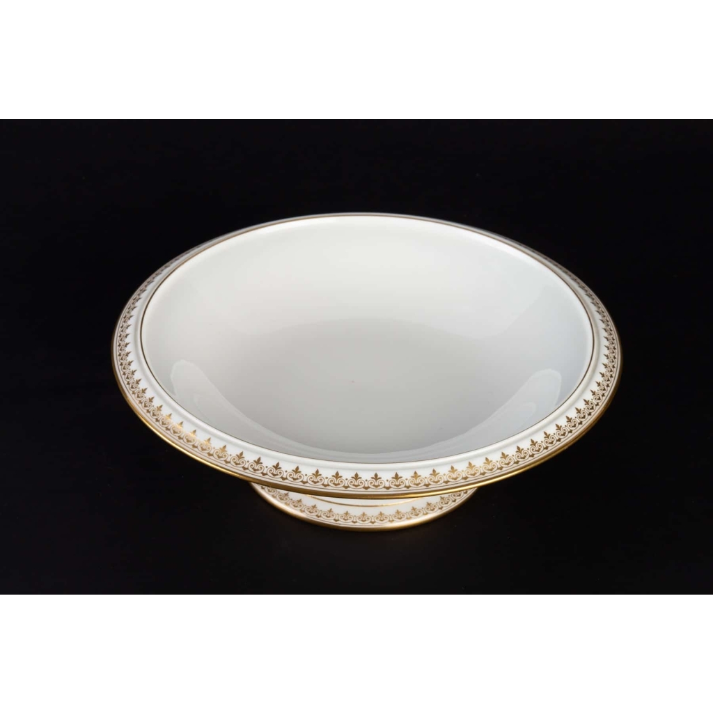 4 pièces de la Manufacture de Sèvres blanc et or signées et datées (décors 1901) | Biron 4 pièces de la Manufacture de Sèvres blanc et or signées et datées (décors 1901)