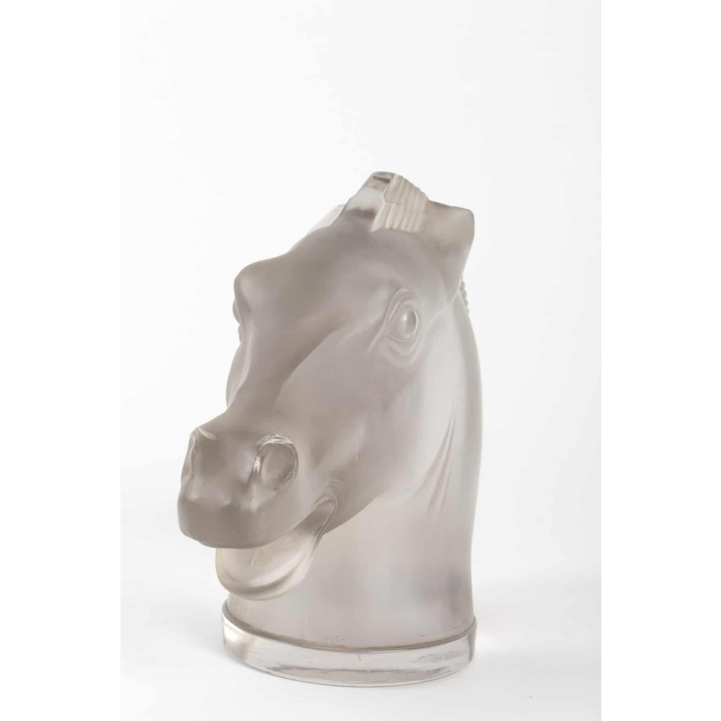 Mascotte Bouchon de Radiateur « Longchamp A » Double Main verre blanc de René LALIQUE