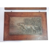1900′ Paire de Bas Reliefs En Bronze Sur Noyer, Chiens D’Arrêt