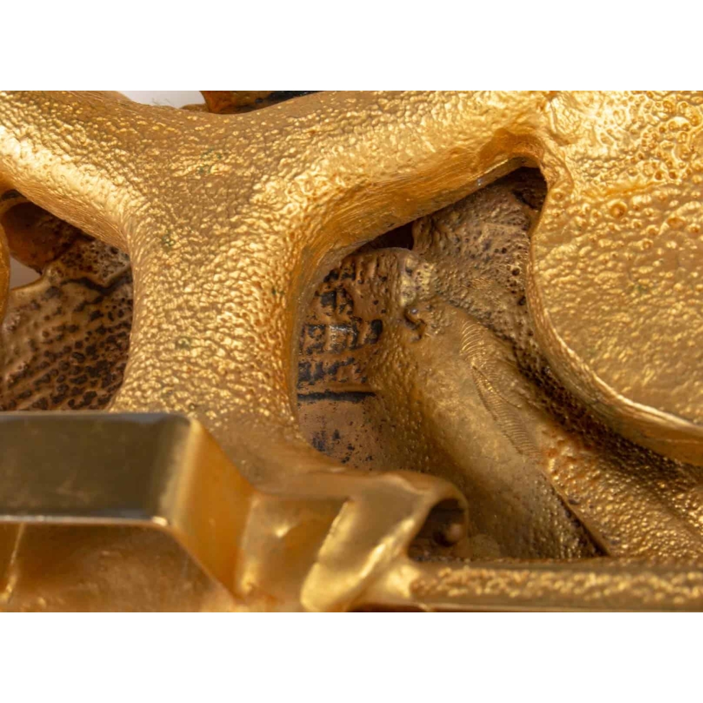 Miroir en bronze doré, signé Georges Mathias pour Fondica Paris , année 1980. | Biron Miroir en bronze doré, signé Georges Mathias pour Fondica Paris , année 1980.