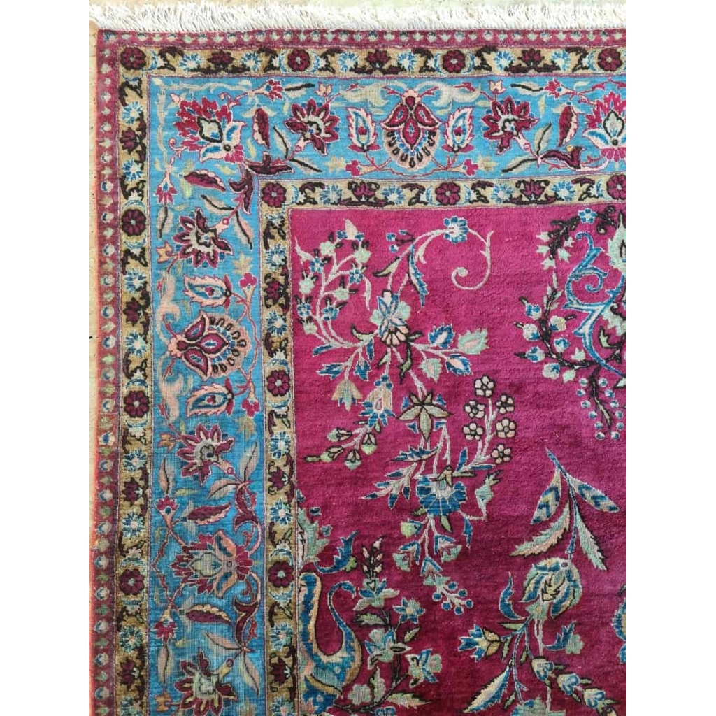Tapis Kachan En Soie Couleur Rare au 19eme – Iran vers 1880 | Biron Tapis Kachan En Soie Couleur Rare au 19eme - Iran vers 1880