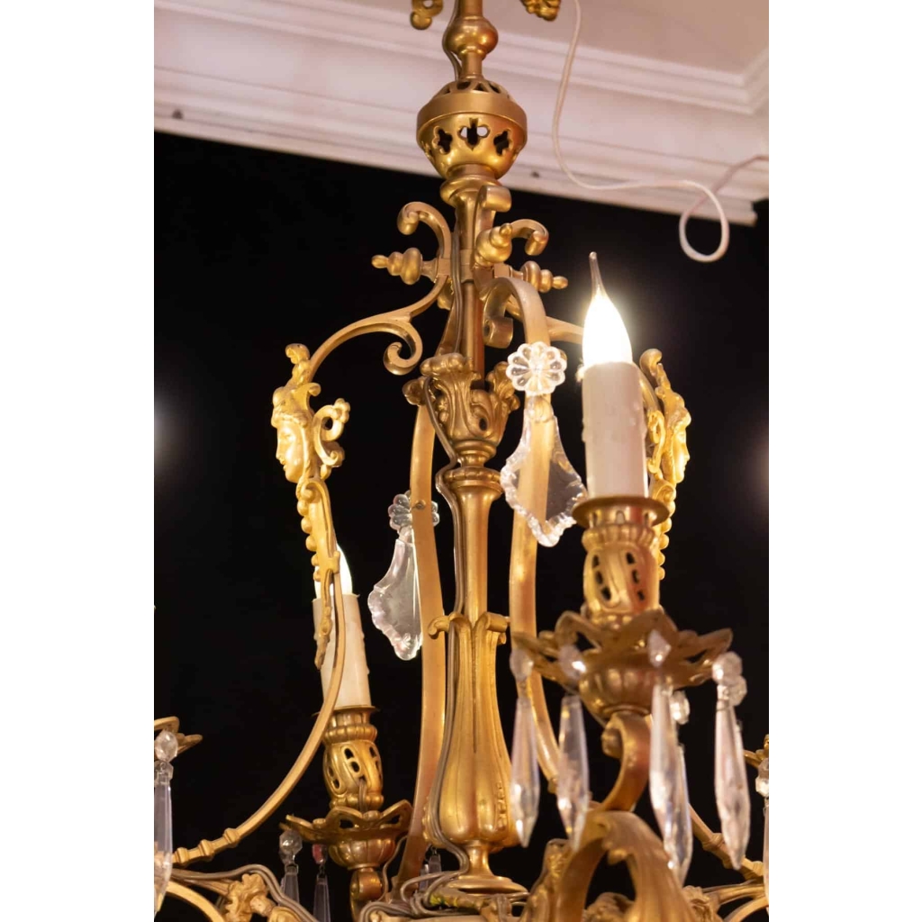 Lustre en bronze et cristal 19e siècle | Biron Lustre en bronze et cristal 19e siècle