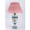 Lampe en porcelaine de Sèvres de style Louis XV 19e sicèle | Biron |||||||||
