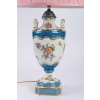 Lampe en porcelaine de Sèvres de style Louis XV 19e sicèle | Biron Lampe en porcelaine de Sèvres de style Louis XV 19e sicèle