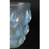 Vase « Rampillon » verre opalescent patiné vert de René LALIQUE