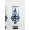 Paire de vases de » Florence » en porcelaine de Sèvres | Biron Paire de vases de " Florence " en porcelaine de Sèvres