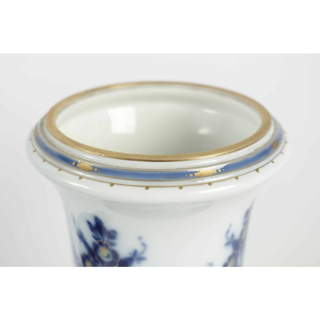 Paire de vases de » Florence » en porcelaine de Sèvres | Biron Paire de vases de " Florence " en porcelaine de Sèvres