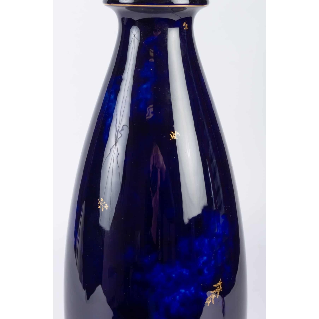 Lampe bleu marbré de Sèvres 1925 | Biron Lampe bleu marbré de Sèvres 1925