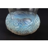Vase « Renoncules » verre opalescent patiné gris de René LALIQUE
