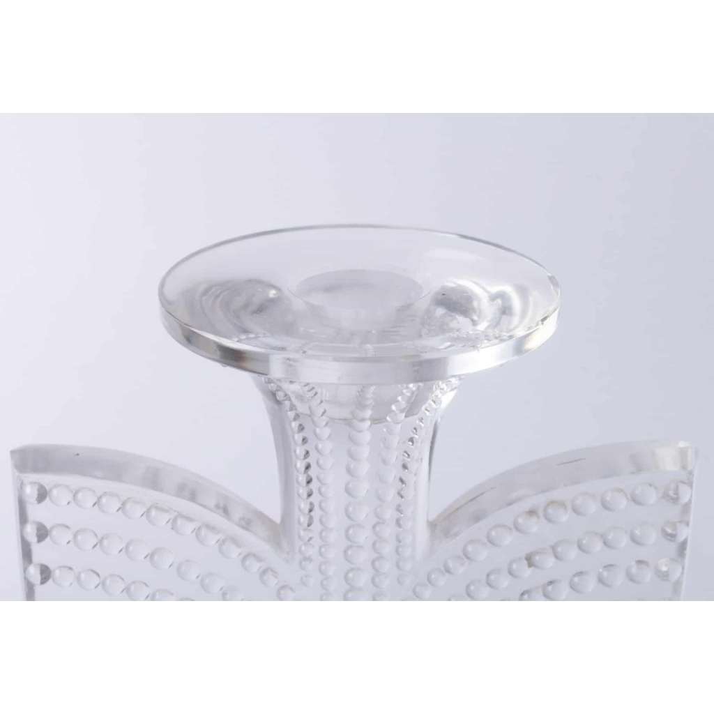 Paire de Bougeoirs « Tokyo » verre blanc de René LALIQUE