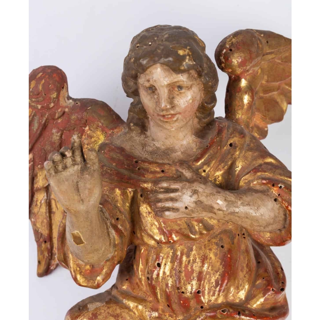 Paire d’anges en bois doré. Fin XVIIème. | Biron Paire d'anges en bois doré. Fin XVIIème.