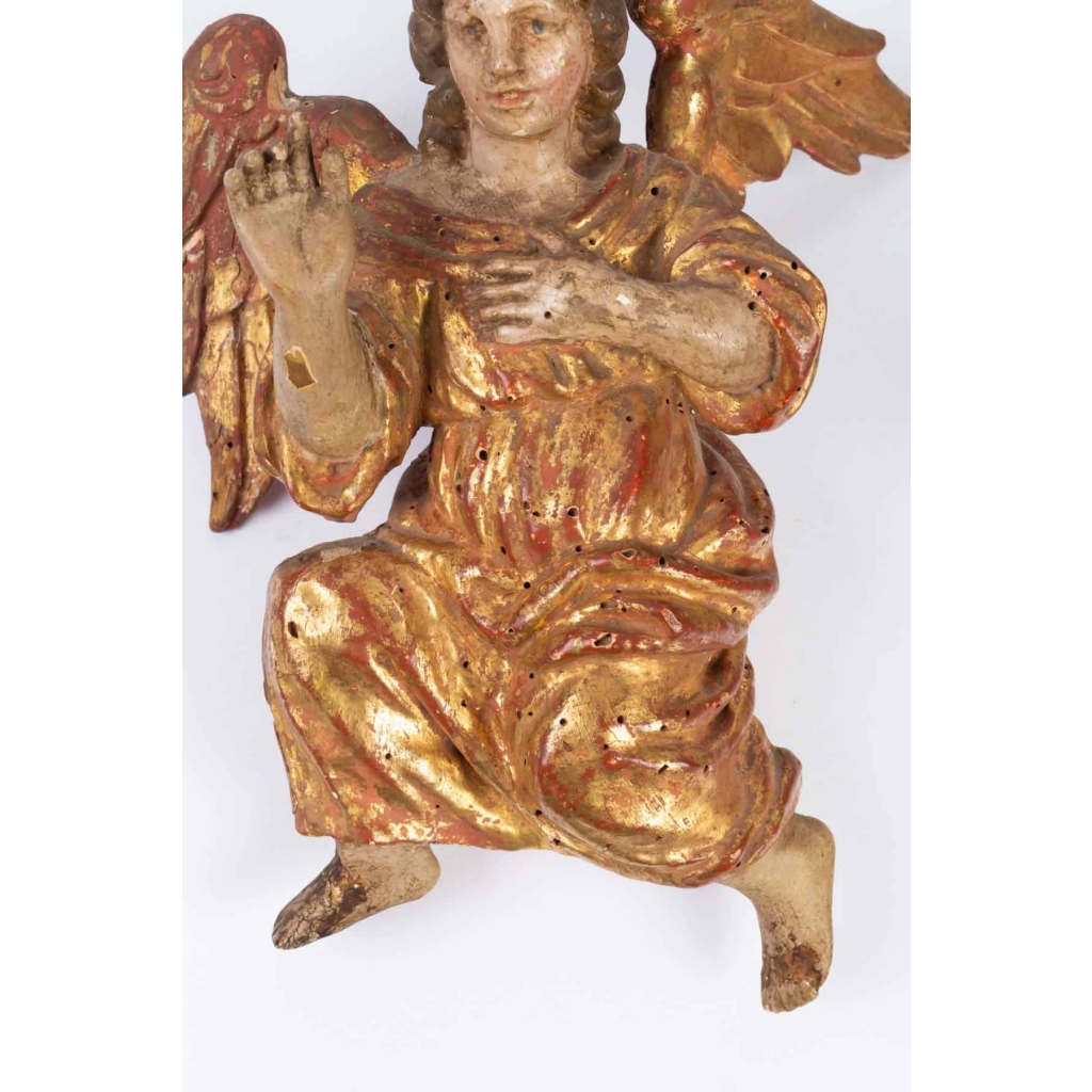Paire d’anges en bois doré. Fin XVIIème. | Biron Paire d'anges en bois doré. Fin XVIIème.