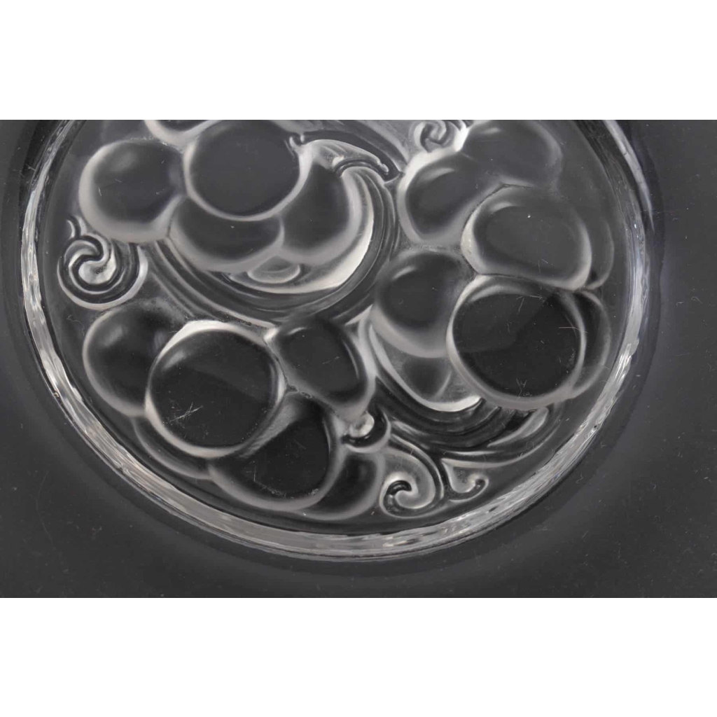 Service de 8 assiettes « Marienthal » cristal incolore de LALIQUE FRANCE d'après un modèle de René LALIQUE