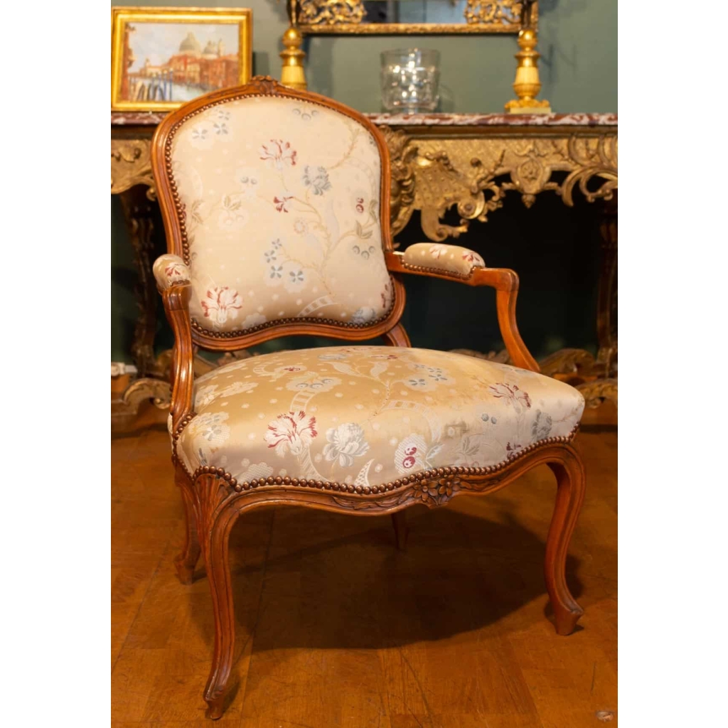 Série de 4 fauteuils Louis XV. XVIIIème. | Biron Série de 4 fauteuils Louis XV. XVIIIème.