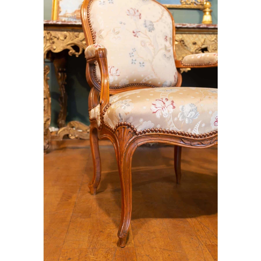 Série de 4 fauteuils Louis XV. XVIIIème. | Biron Série de 4 fauteuils Louis XV. XVIIIème.
