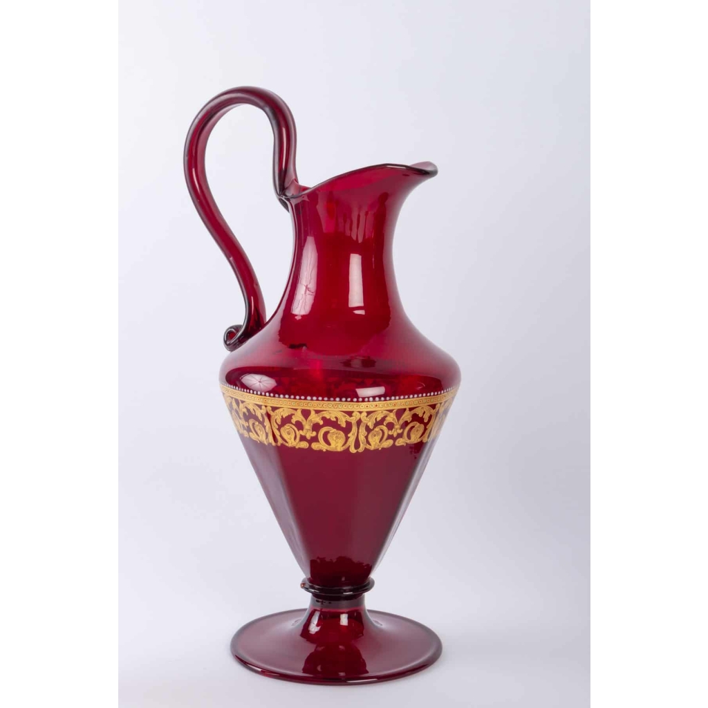Service en verre de Venise rouge et or 1900 | Biron Service en verre de Venise rouge et or 1900
