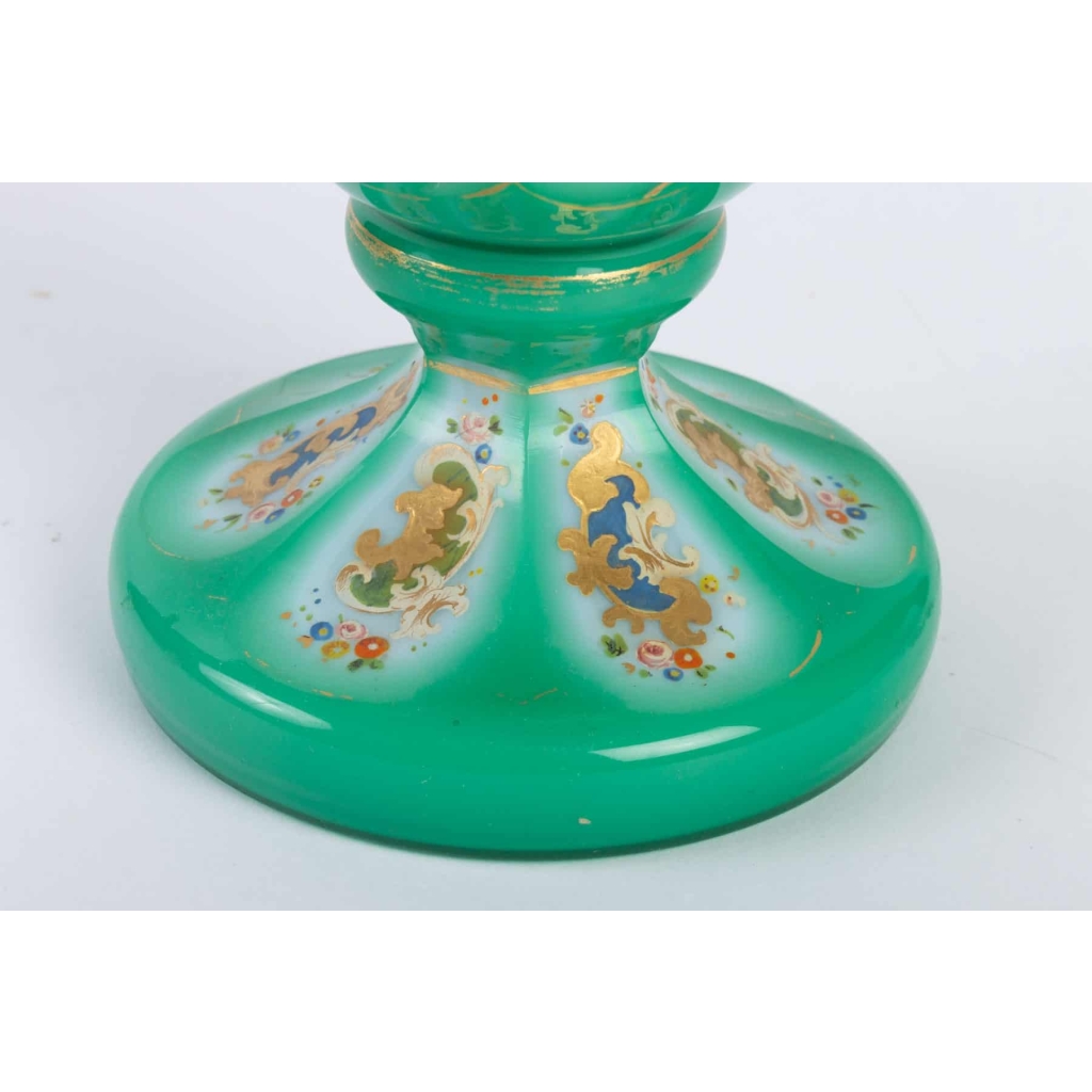 Vase en opaline émaillée et dorée 19e siècle | Biron Vase en opaline émaillée et dorée 19e siècle