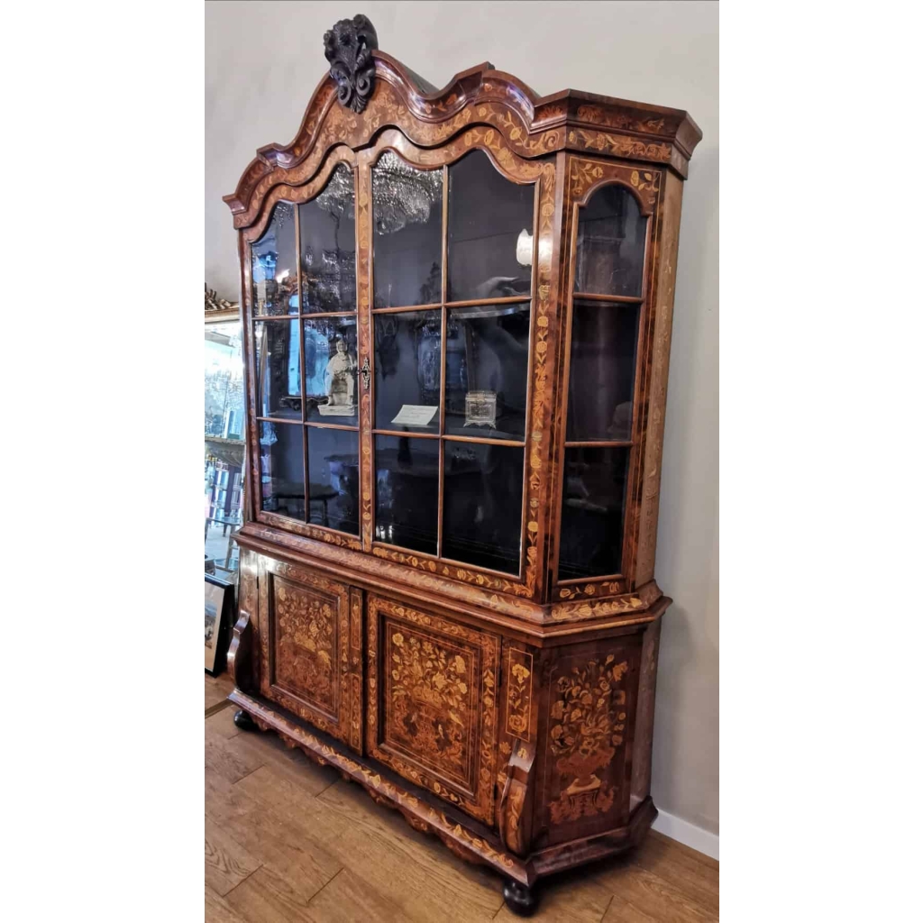 VENDU… Buffet deux corps Hollandais d’époque 19ème. | Biron |||||||