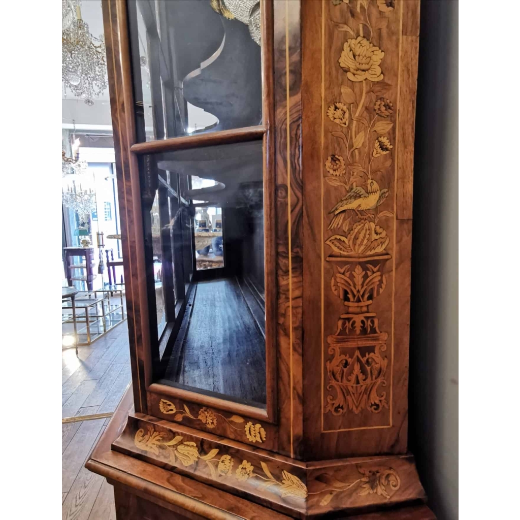 VENDU… Buffet deux corps Hollandais d’époque 19ème. | Biron VENDU... Buffet deux corps Hollandais d'époque 19ème.