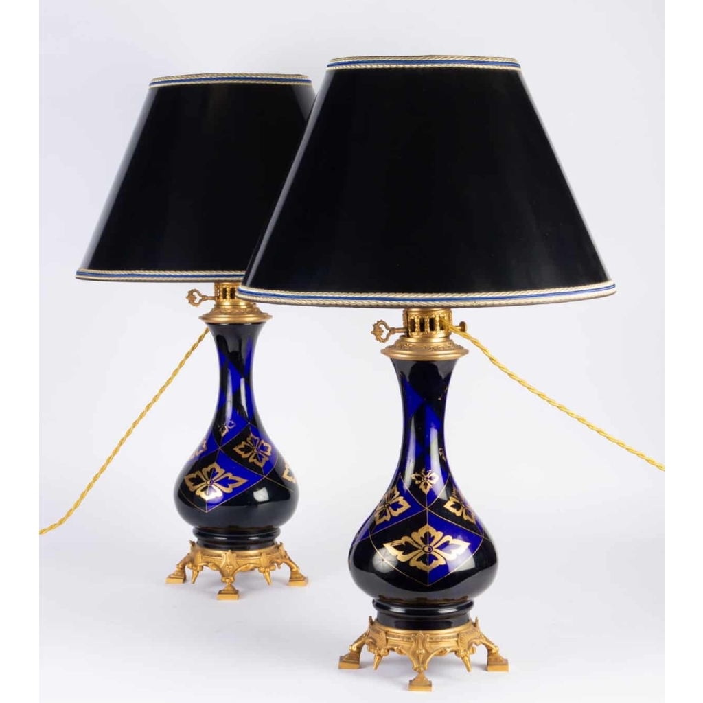Paire de Lampes bleues et or Napoléon III | Biron Paire de Lampes bleues et or Napoléon III