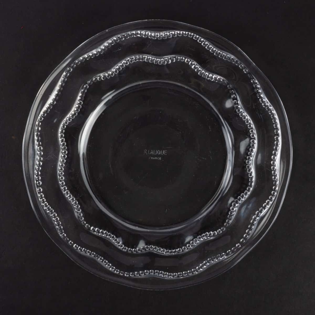 Service de 8 assiettes « Chambertin » verre blanc de René LALIQUE