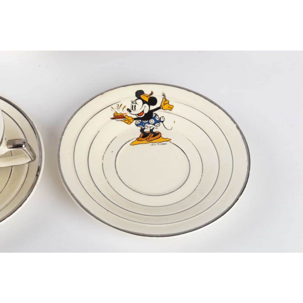 Service Mickey Mouse ( Faience de Onnaing ) Walt Disney 1930 | Biron Service Mickey Mouse ( Faience de Onnaing ) Walt Disney 1930