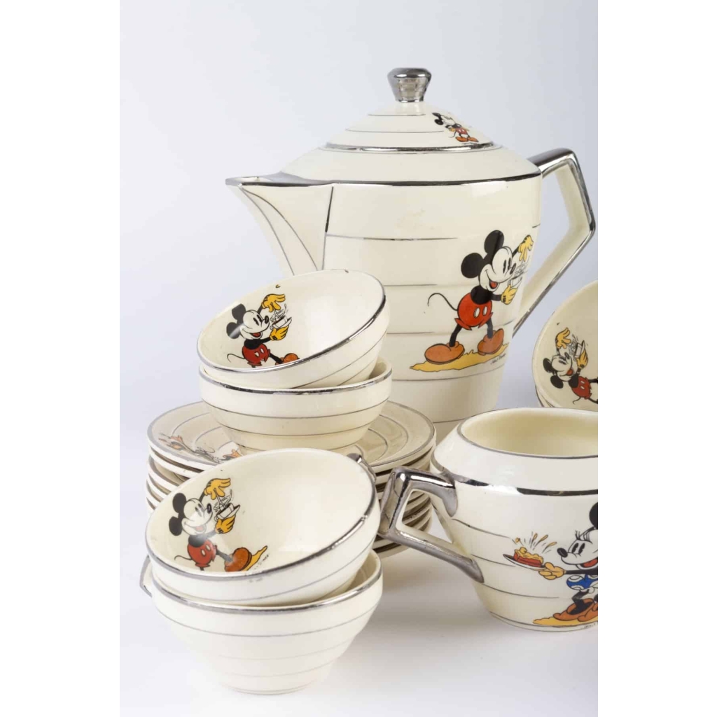 Service Mickey Mouse ( Faience de Onnaing ) Walt Disney 1930 | Biron Service Mickey Mouse ( Faience de Onnaing ) Walt Disney 1930