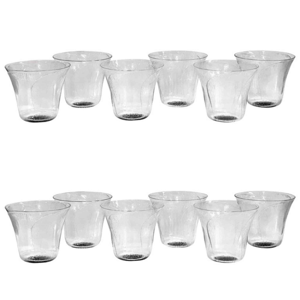 Suite de 12 Gobelets « Pavot » verre blanc émaillé noir d’origine de René LALIQUE | Biron ||||||