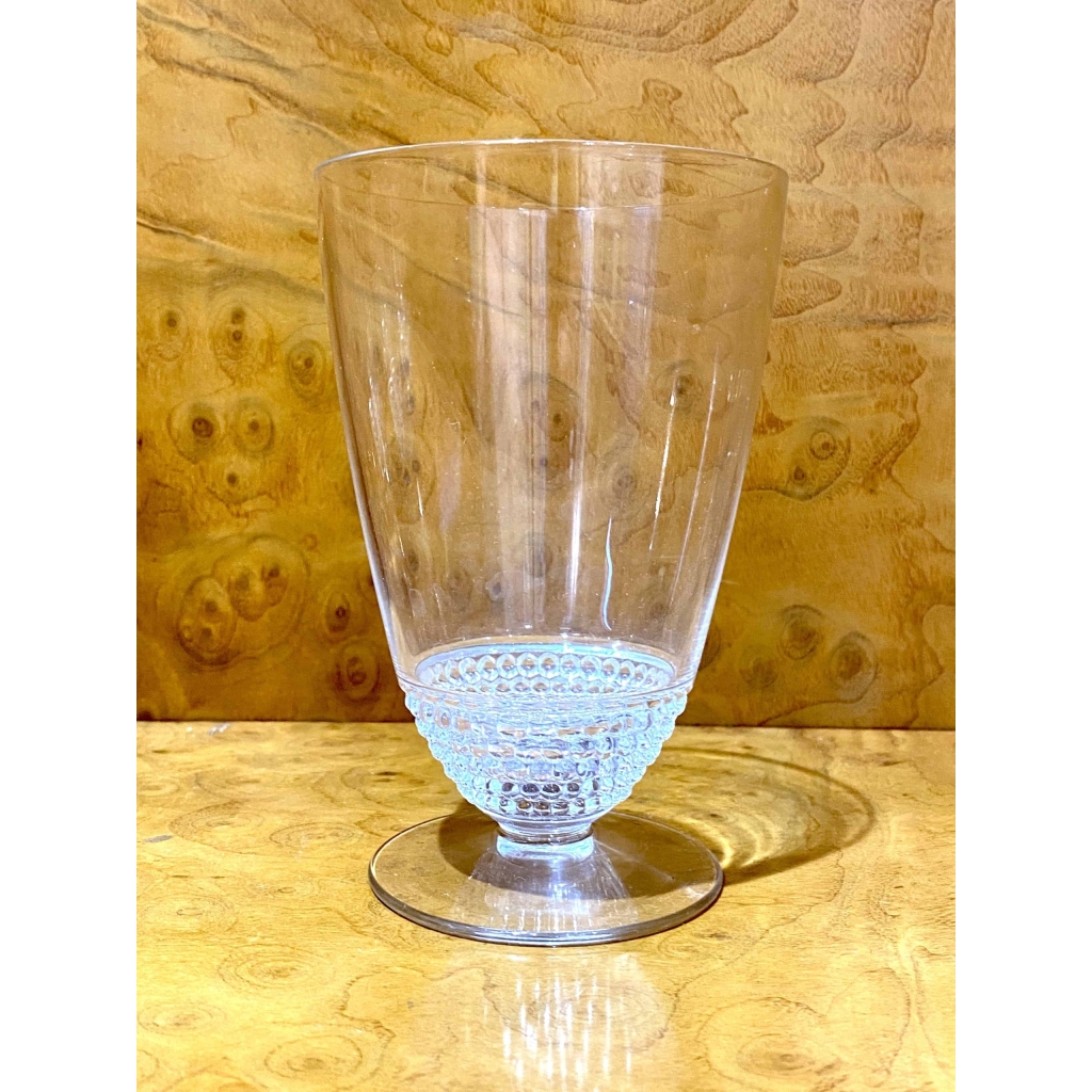 Service à Orangeade « Nippon » verre blanc de René LALIQUE – 10 verres, 1 carafe | Biron Service à Orangeade "Nippon" verre blanc de René LALIQUE - 10 verres, 1 carafe