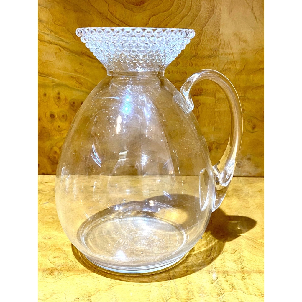 Service à Orangeade « Nippon » verre blanc de René LALIQUE – 10 verres, 1 carafe | Biron Service à Orangeade "Nippon" verre blanc de René LALIQUE - 10 verres, 1 carafe
