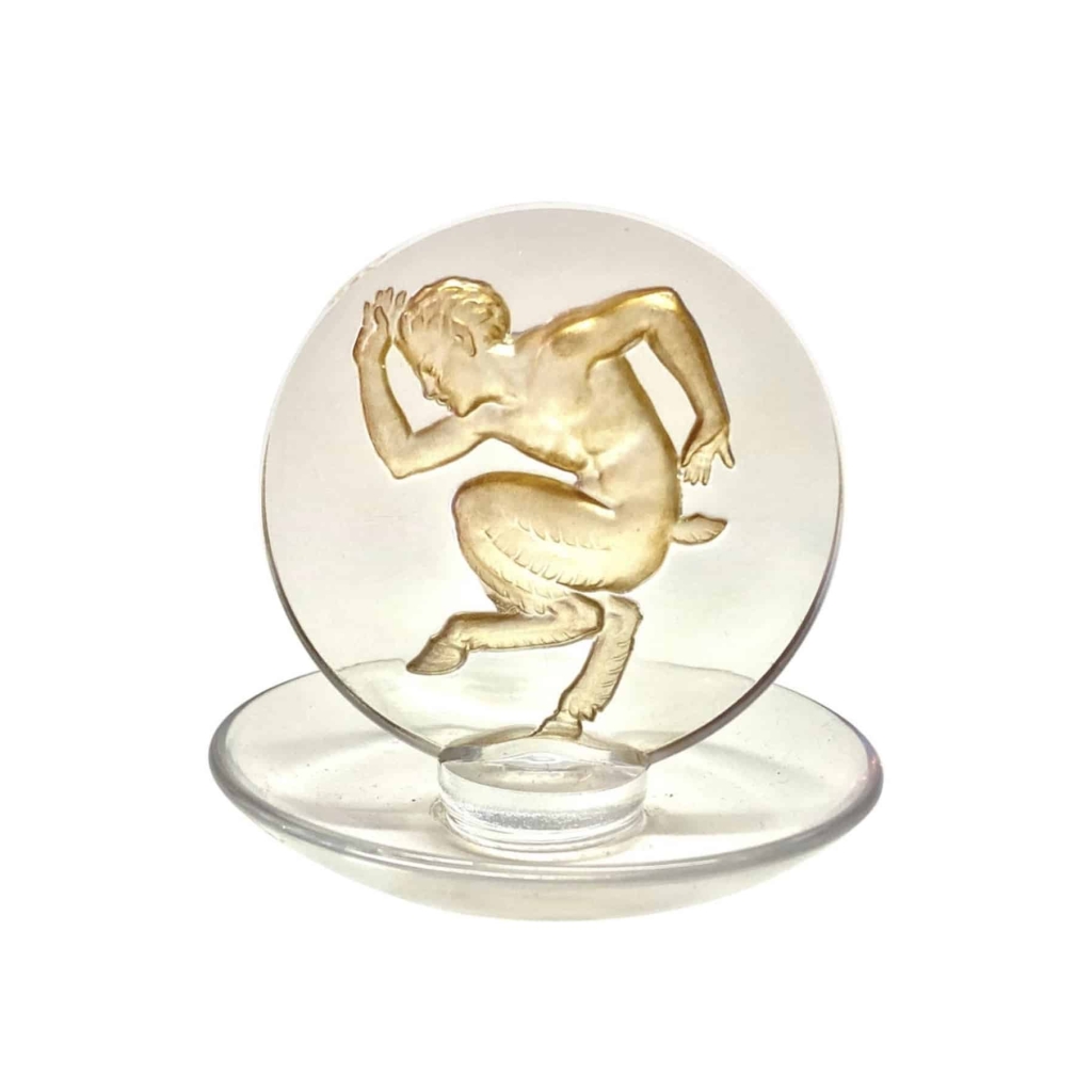 Cendrier Baguier « Faune » verre blanc patiné sépia de René LALIQUE | Biron ||||||