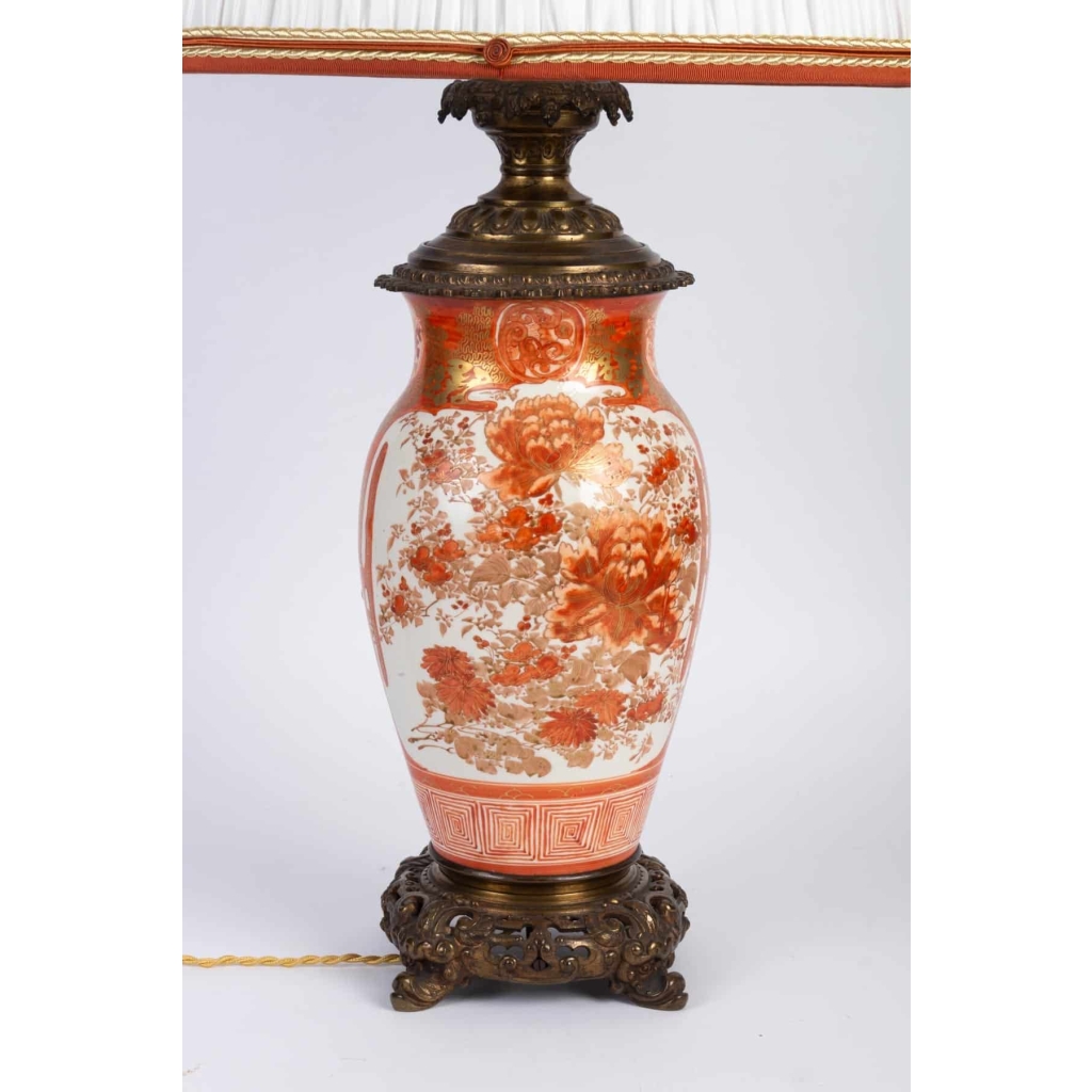 Lampe Corail Japon XIXème | Biron Lampe Corail Japon XIXème