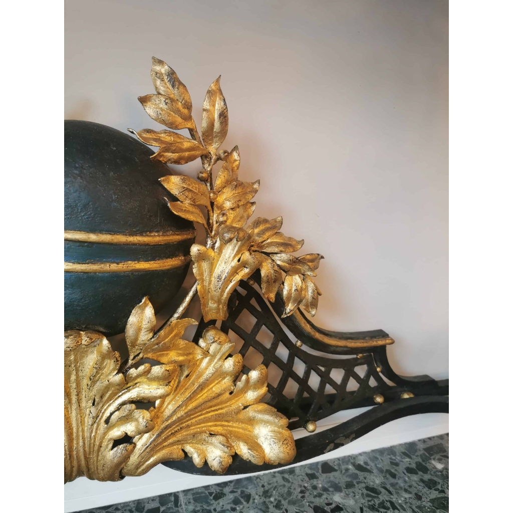 « Grande Console En Fer Forgé De Style Louis XVI De La Fin Du 19ème Siècle. » | Biron "Grande Console En Fer Forgé De Style Louis XVI De La Fin Du 19ème Siècle."