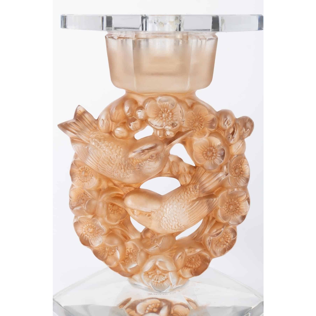 Paire de Bougeoirs « Mésanges » verre blanc patiné sépia de René LALIQUE