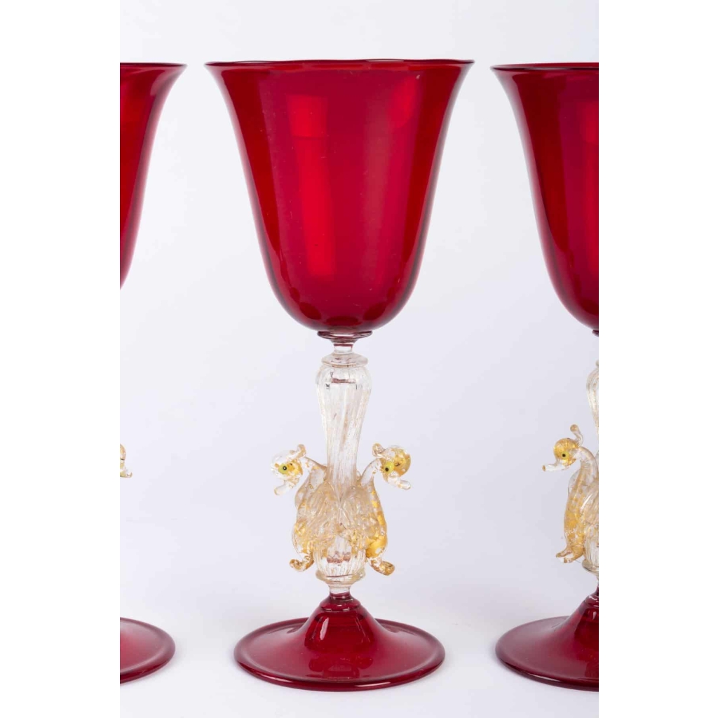 Six Verres Vénitiens ( Murano) Rouges Rubis à 2 Cygnes 1910 | Biron Six Verres Vénitiens ( Murano) Rouges Rubis à 2 Cygnes 1910