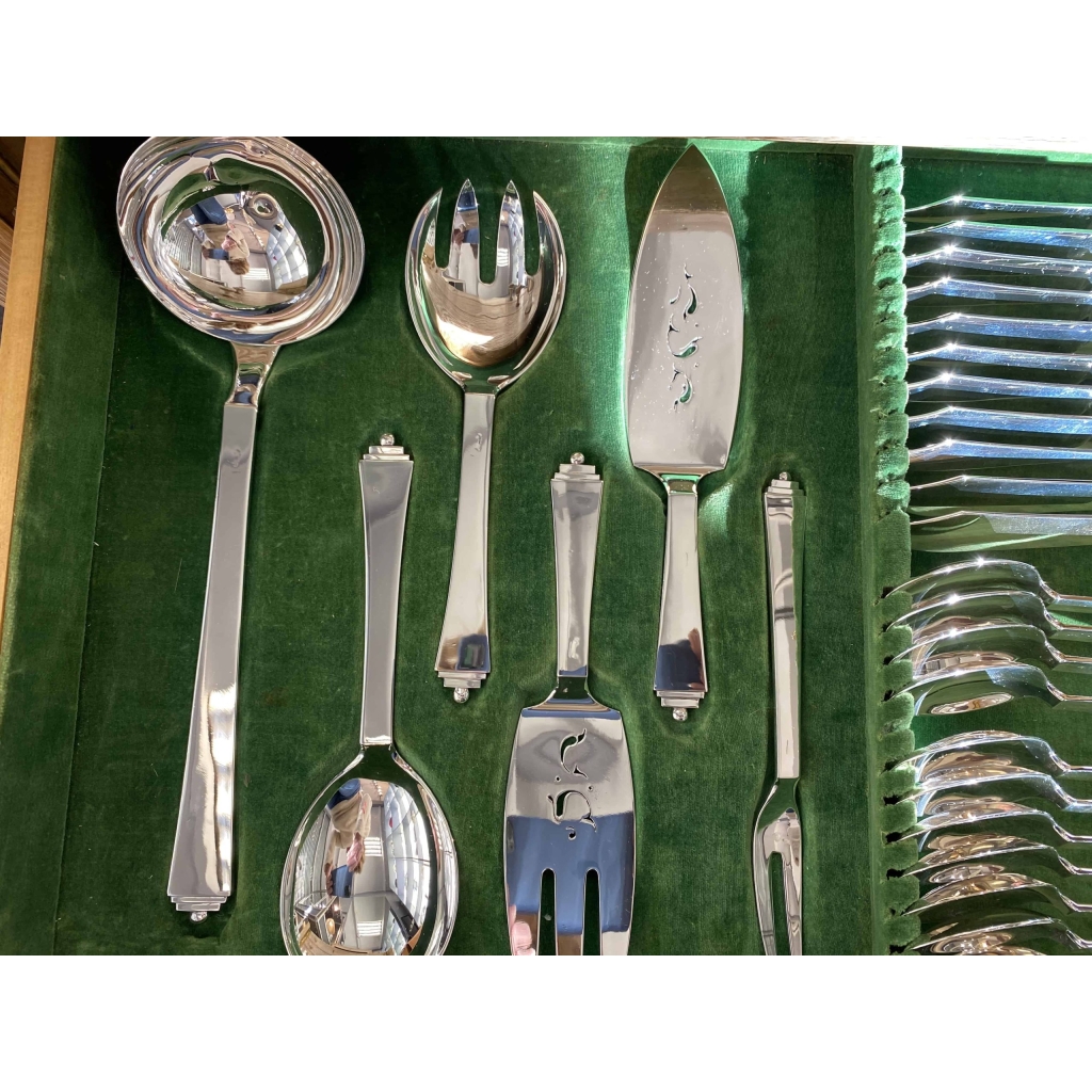 Georg Jensen & Harald Nielsen Ménagère Argent Massif : 128 pieces circa 1935 | Biron Georg Jensen & Harald Nielsen Ménagère Argent Massif : 128 pieces circa 1935